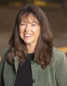 Allison Petross Real Estate Agent Head Shot